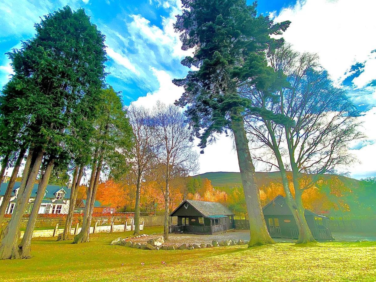 Braemar Lodge Cabins Exterior foto
